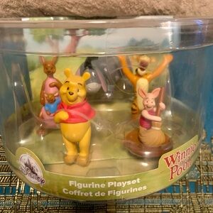 Disney Winnie the Pooh and Friends Figurine Set - Yellow and Pink